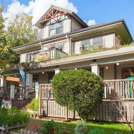 Hi Portland Hawthorne District Hostel Экстерьер фото