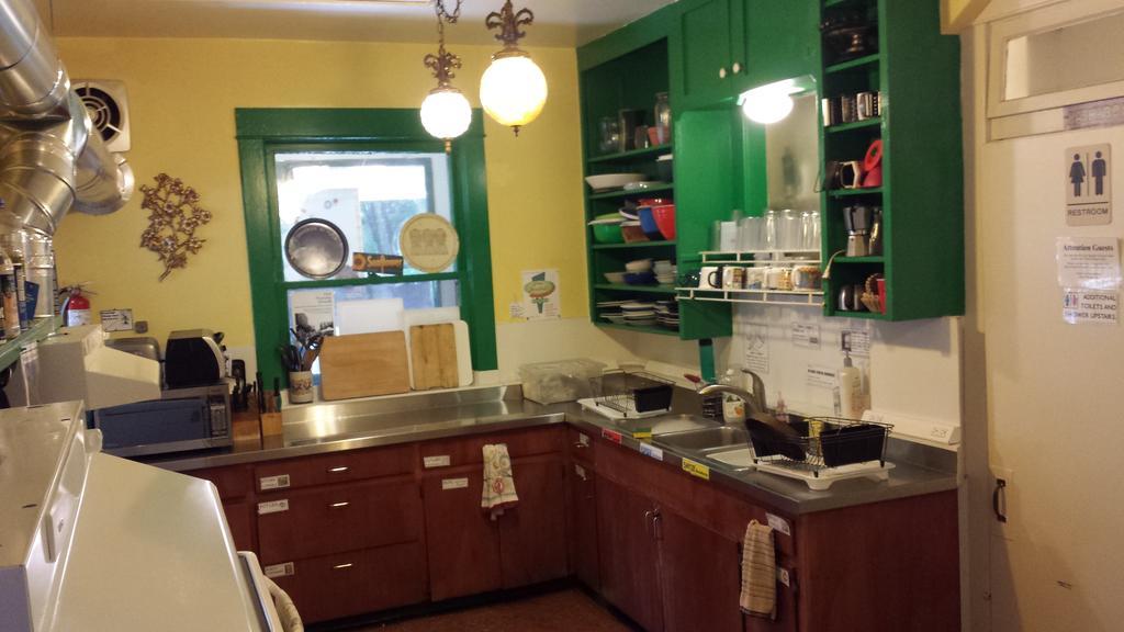 Hi Portland Hawthorne District Hostel Экстерьер фото